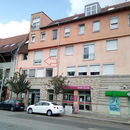Panorama Apartman Cegled Luaran gambar
